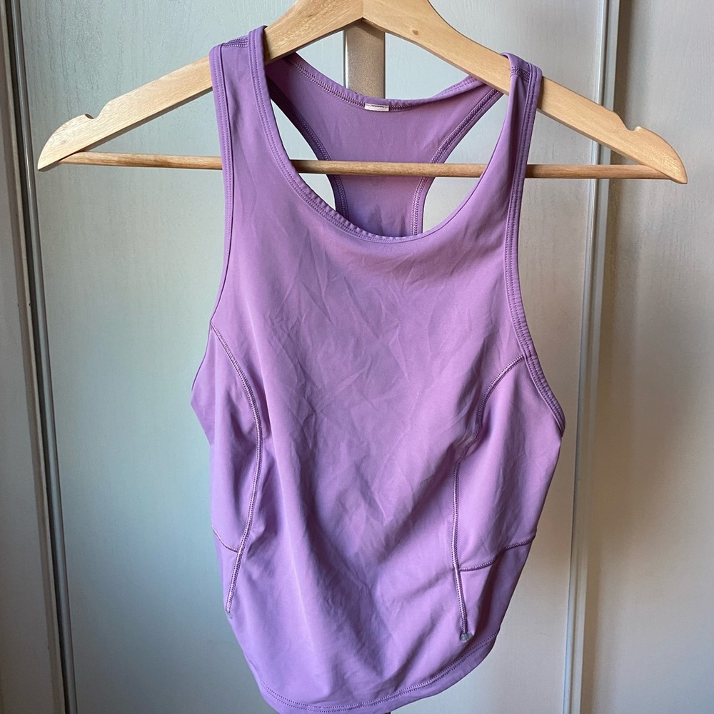 Lululemon tank tops size 6